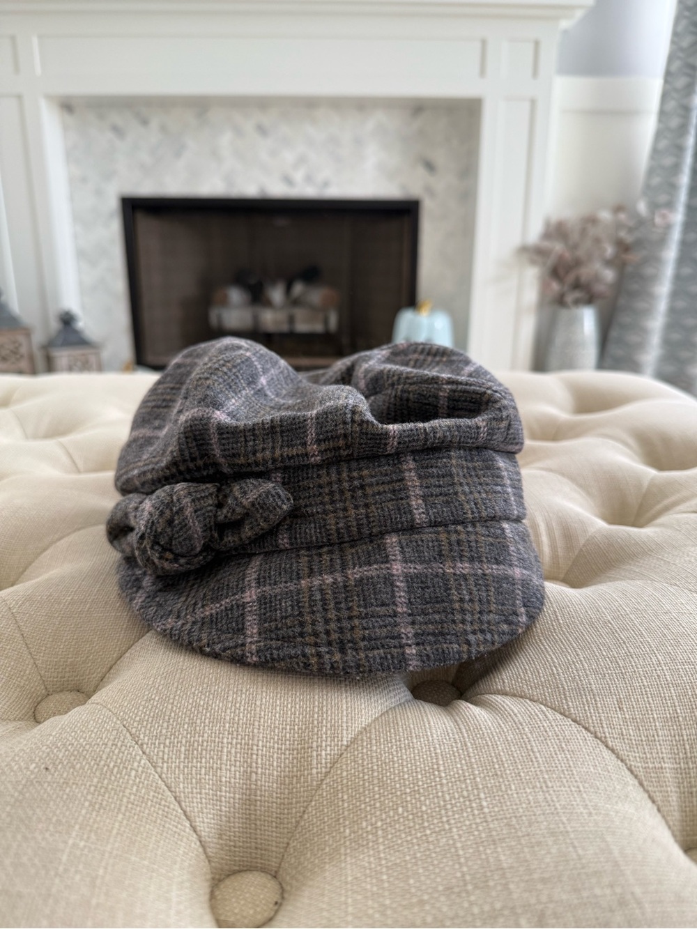 Wool Blend Plaid Accent Cap in Gray with Pink Windowpane